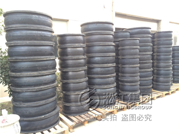 蘇州熱鍍鋅法蘭橡膠接頭，吳中區(qū)法蘭橡膠接頭，市政污水處理法蘭橡膠接頭